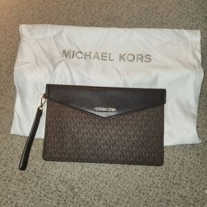 Michael Kors Clutch bag 👝